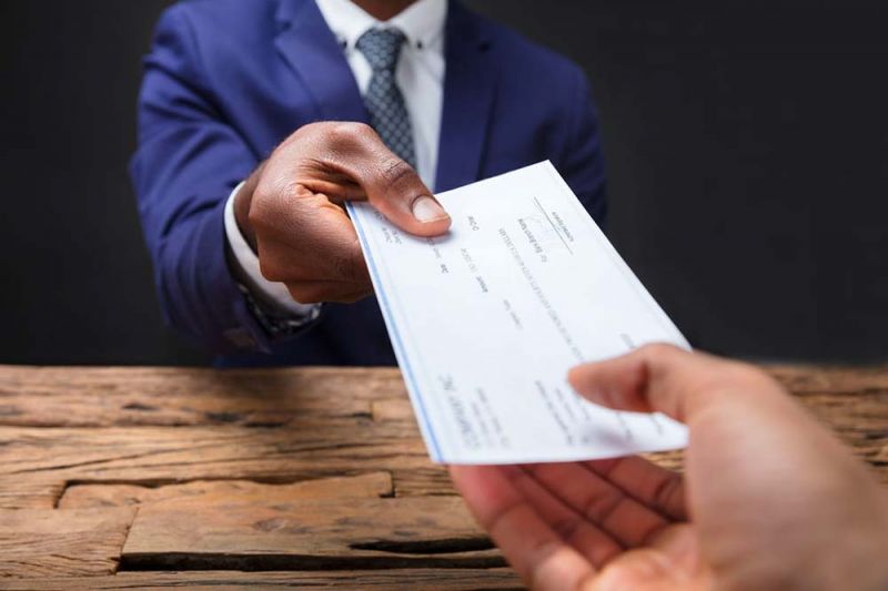 Comment encaisser un chèque sans compte bancaire ?