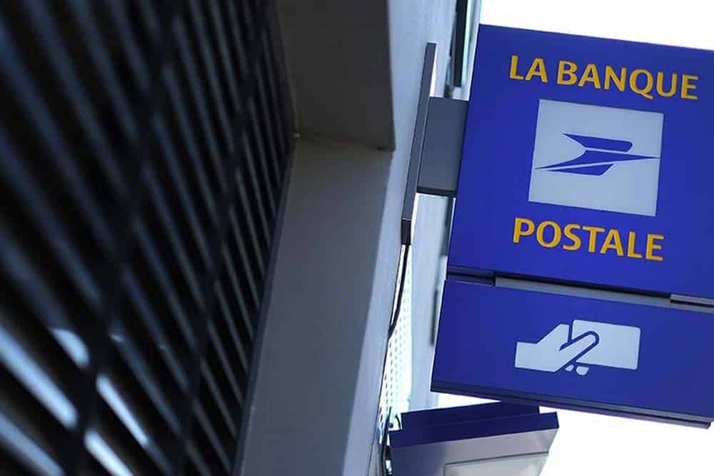 Ouvrir un compte joint à la banque postale : démarches et tarifs
